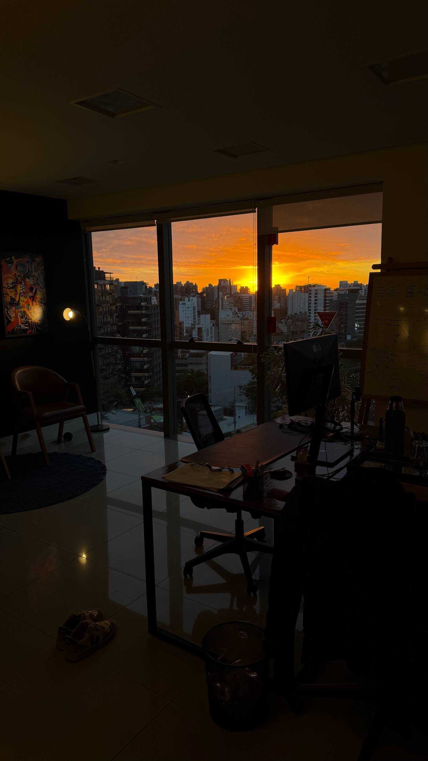 Escritório da Hartto ao entardecer